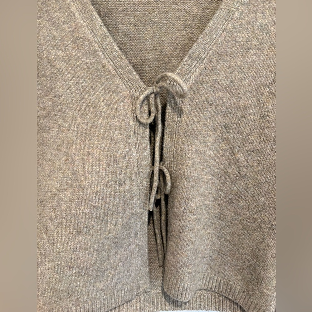 🎀Abercrombie Tie Front Cardigan🎀 - Picture 5 of 7
